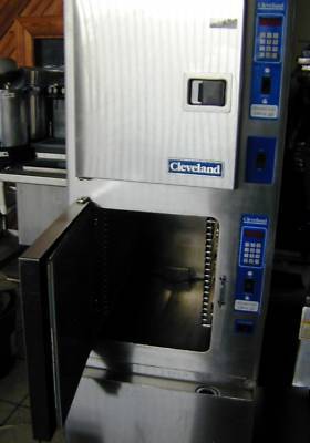 Cleveland steamer range ultracraft 10:two compartments
