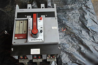 Ge power break 1200 amps circuit breaker 