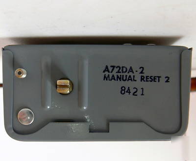 Penn johnson controls A72DA-2 temperature controller