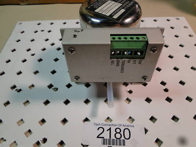Setra barometric pressure transducer + mount model 270