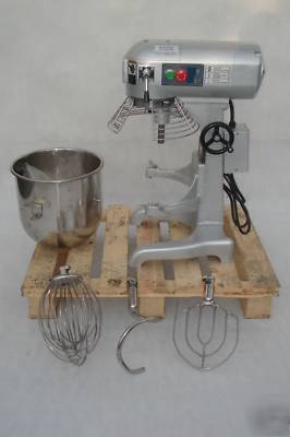 Planetary dough mixer 30L for pizza with spare bowl 