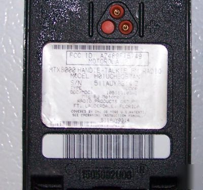 Motorola MTX8000 800MHZ radio H01UCH6DB7AN & charger