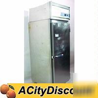 Victory s/s upright reach in heated warming cabinet