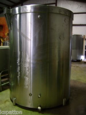 1600 gallon stainless tank with inverted dish bottom