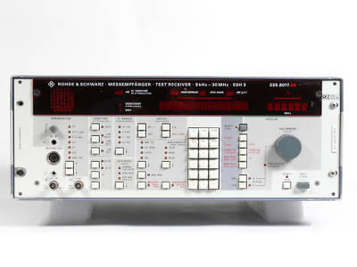 Rhode & schwarz test receiver model ESH3 335.8017.52