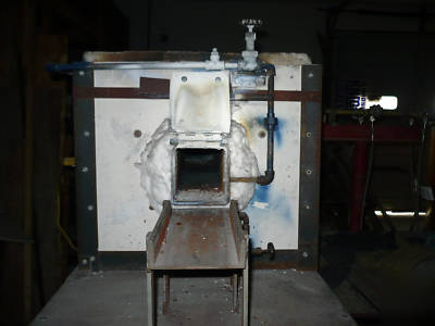Pass thru atmosphere furnace 2000 deg 