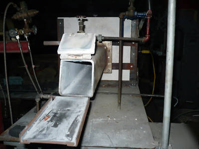 Pass thru atmosphere furnace 2000 deg 