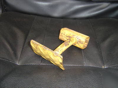 Allis / simplicity b-10 brake/clutch extension pedal.