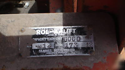 Rol a lift M12 material handling system