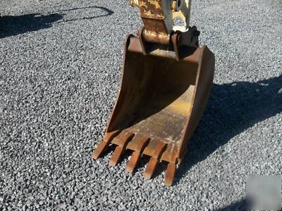 2007 terex TX760B 4X4 loader backhoe - excavator