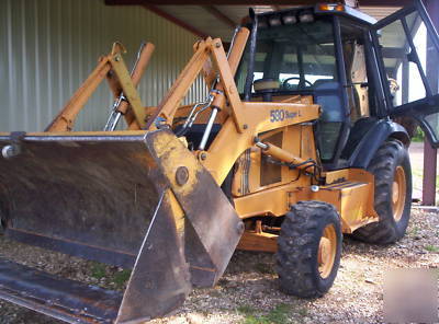 2000 model case super l 4WD cab heat ac 4000HRS