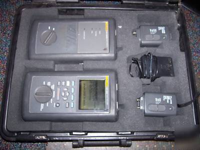 Fluke dsp 2000 w/ fiber optic adapters (used condition)