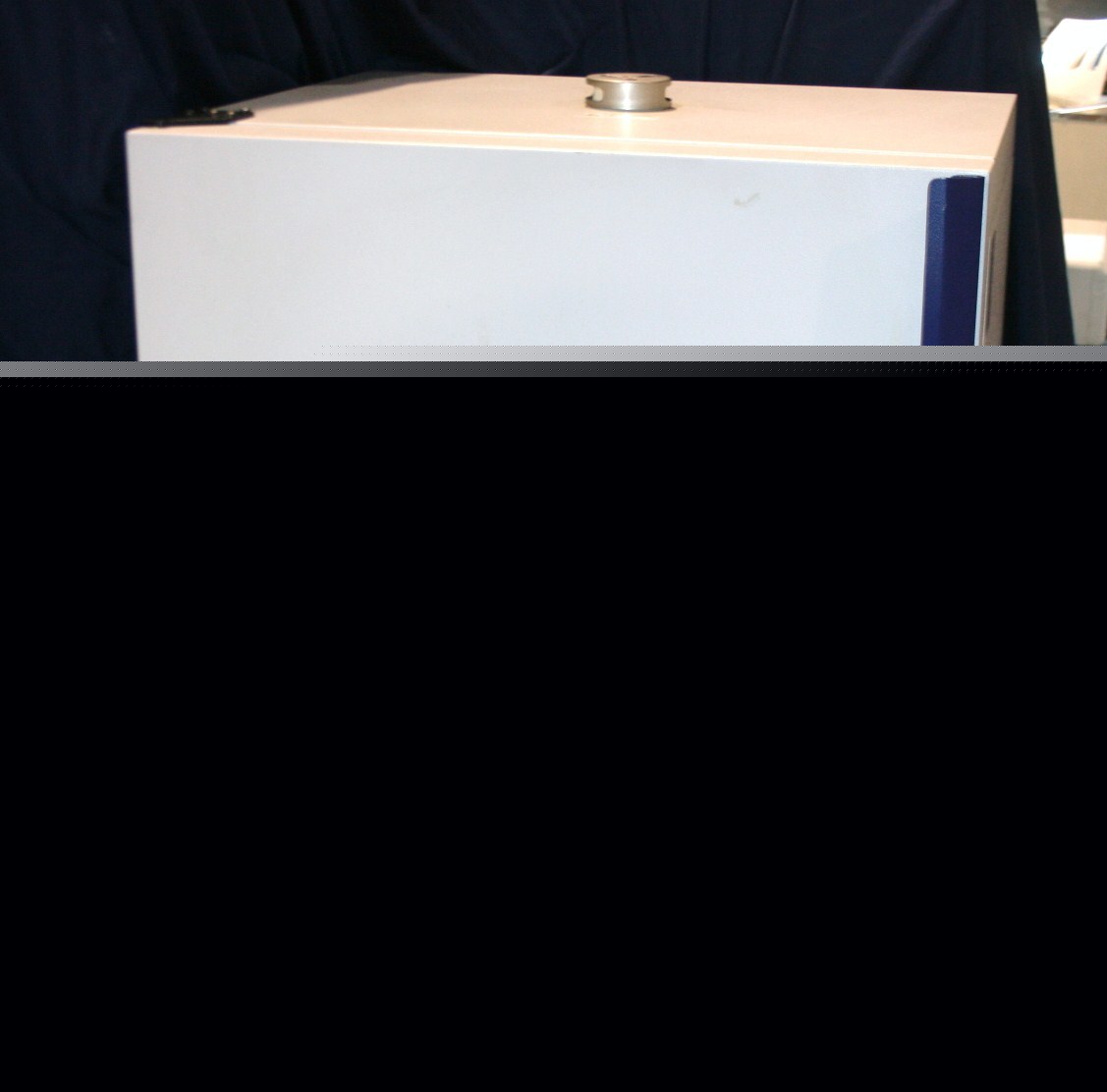 Precision model 25EG economy gravity convention oven z