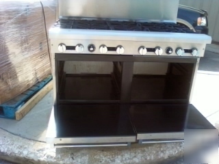 Royal range 8 burner with double ovens 48