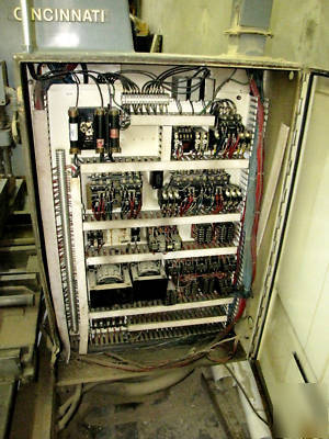 Nc milling machine with hydrolic pump and tape writer