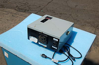 Efos-ultracure-100SS-uv-spot-curing-light-source guar 