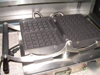 Industrial waffle maker professional waffle iron