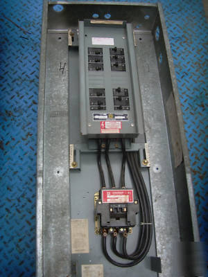 Square d split bus panel w/ 100 amp lighting contactor