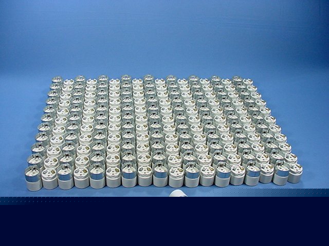 100 leviton porcelain twin light sockets lampholder