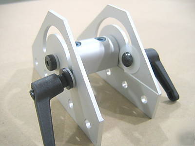 80/20 aluminum 180Â° pivot bracket assembly 25 s 25-4055
