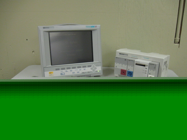 Hp viridia 24CT color ecg patient monitor M1276 agilent