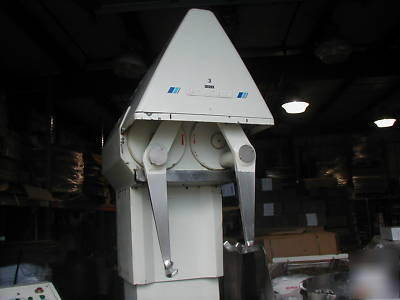 San cassiano twin arm dough mixer - 300KG capacity