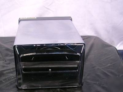 Lot (13) san jamar napkin dispensers H3001CLXC
