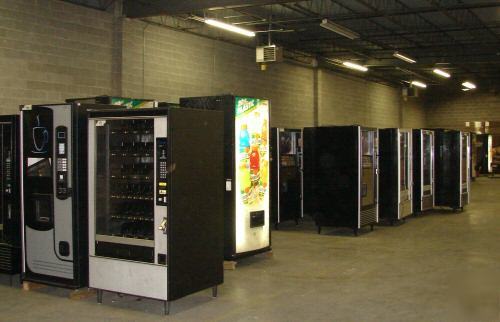 Small combo drink food machine gpl 429 national 33