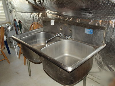 2 basin nsf stainless steel sink with free bonus faucet