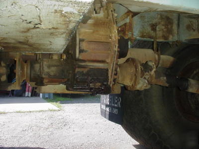 1983 floater biosolids applicator vacuum tanker cat 4X4