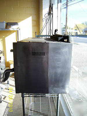 Wolf gas salamander broiler 36