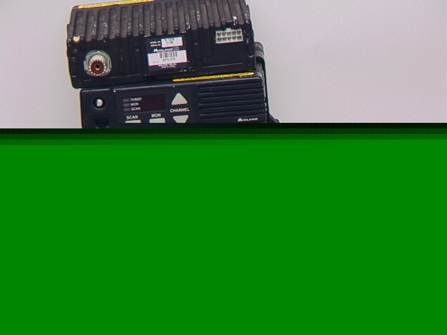5 midland bantam 13-7330 vhf 30CH mobile radio's 