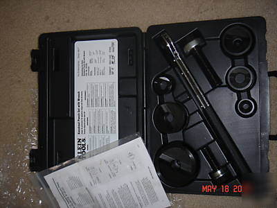 New klein tools 53732 knockout punch set with wrench- 
